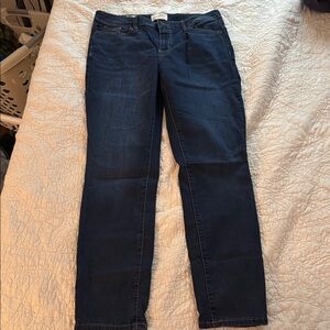 Universal Thread Blue Straight Leg Jeans